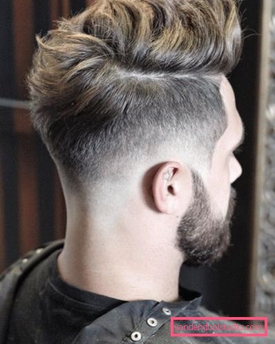 Moška frizura pogled na tenis z različnih strani