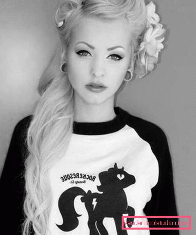 Pin-up frizure