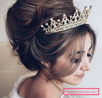 Poročne frizure s tiara
