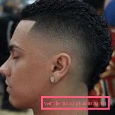 Mohawk frizuro Mohawk - pričeska za moške in ženske