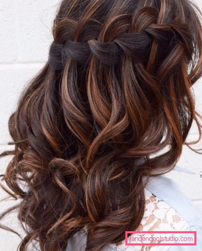 Hairstyles za maturantski ples na srednjih las Lahke in lepe pričeske za maturalne za srednje dlake