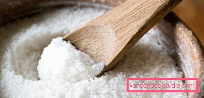 Peeling maska lasišča s soljo