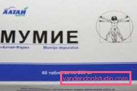 Maske in izdelki za lase z mumijo