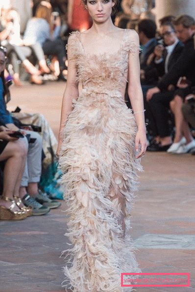Najlepše poletne obleke in sundresses 2019-2020 leto