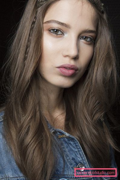 Lepi odbitki za dolge lase 2019-2020 leto