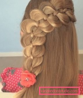 Korak za korakom shema tkanje pletenice iz 4 pramenov - hairstyles s štiritetnimi pletenice