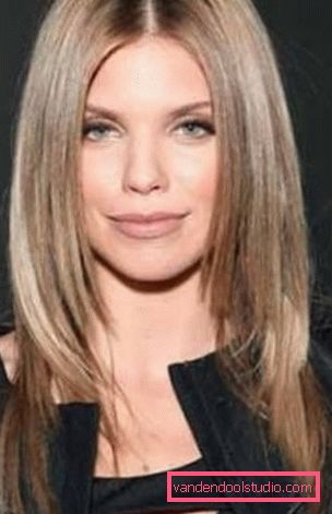 Dosežena frizura za dolge lase Sorte razvrščenih odbitkov za dolge lase