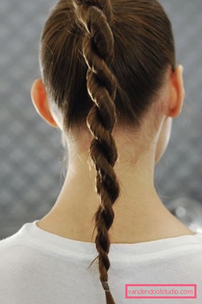 Najlažje pričeske za vsak dan - vrh hitro styling v 5 minutah