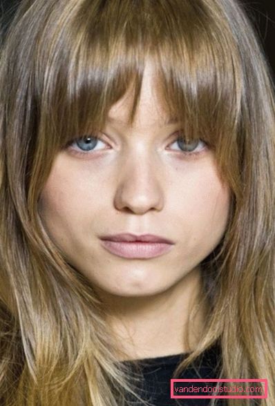 moda šiška 2018 Najbolj modna bangs 2019 - odbitki z Šiška za dolgo